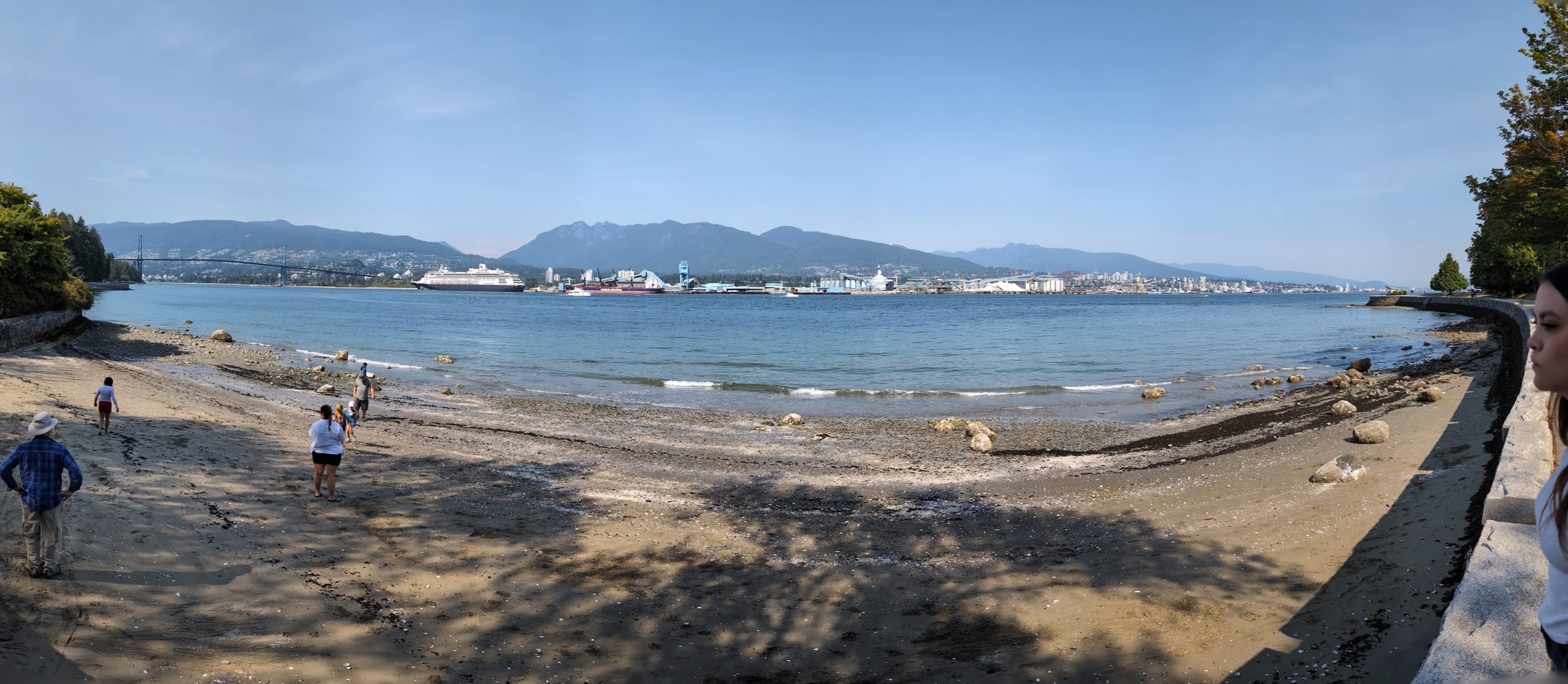 PXL_20250827_221253349.PANO.jpg