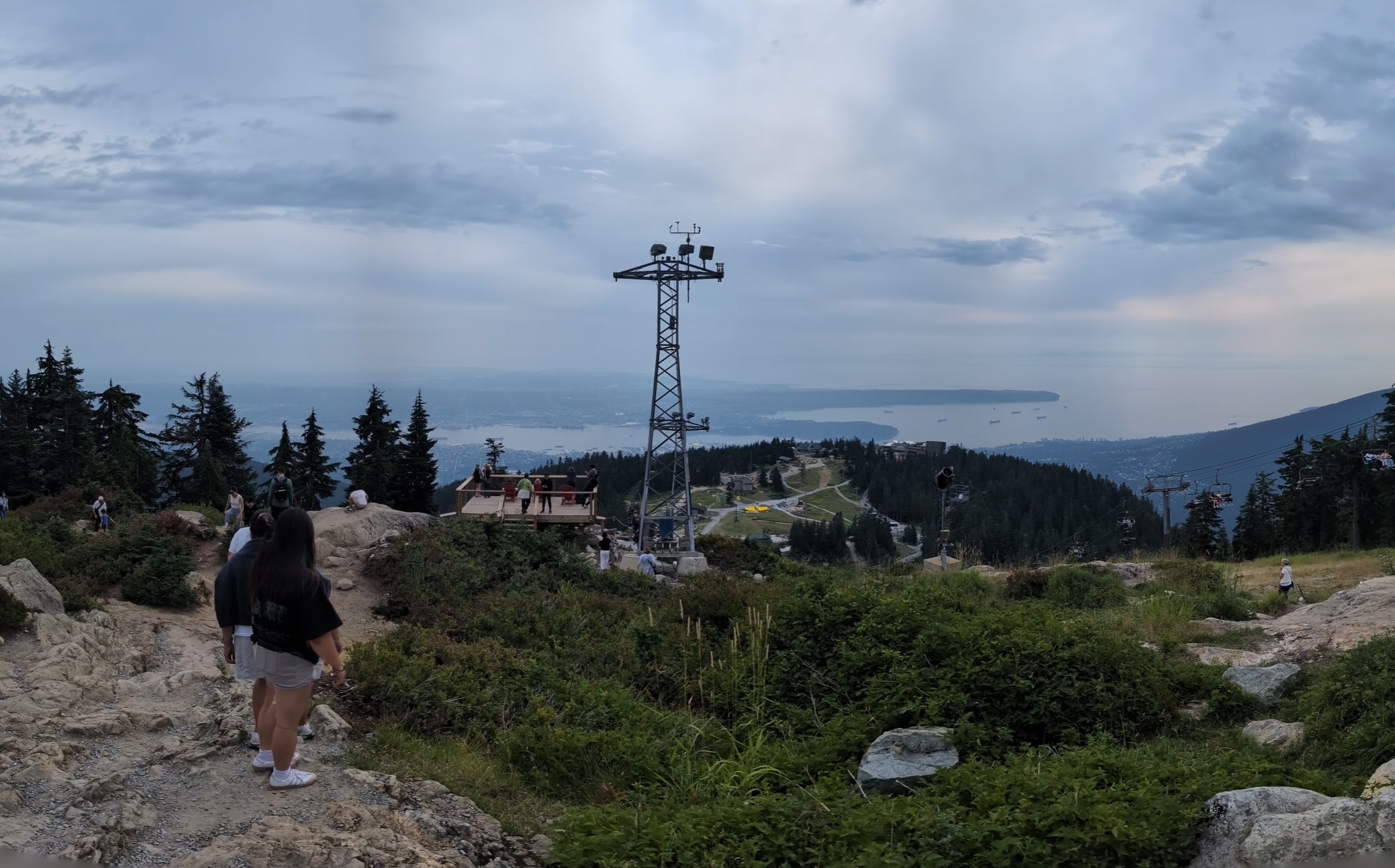 PXL_20250828_223846049.PANO.jpg